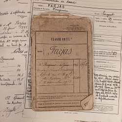 SOUVENIR D'UN CAPORAL DU GENIE ENTRE 1909 ET 1937 LIVRET PAPIER DIPLOMES PHOTOS CERTIFICATS ET PERIODE 1914 1918